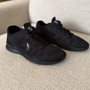 Nike Free TR Fit 5 Training Shoes - Women’s Size 6.5